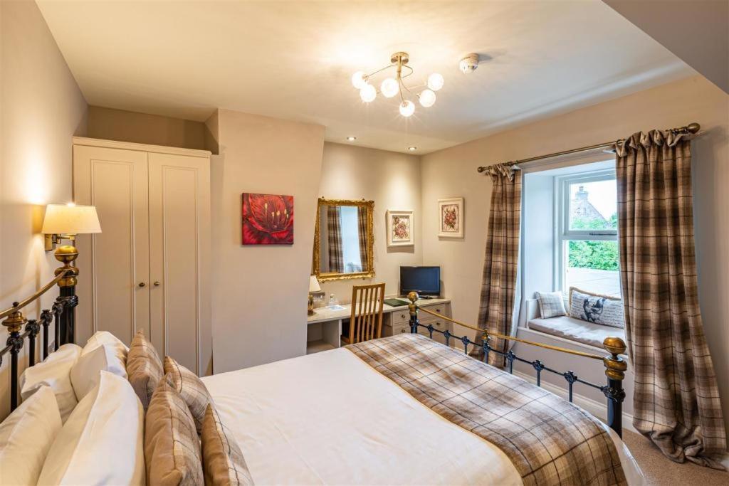 The Brantwood Hotel Penrith Buitenkant foto