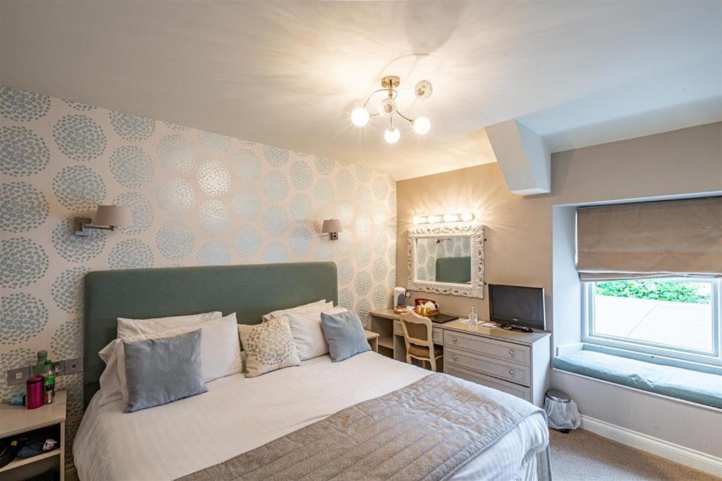 The Brantwood Hotel Penrith Buitenkant foto